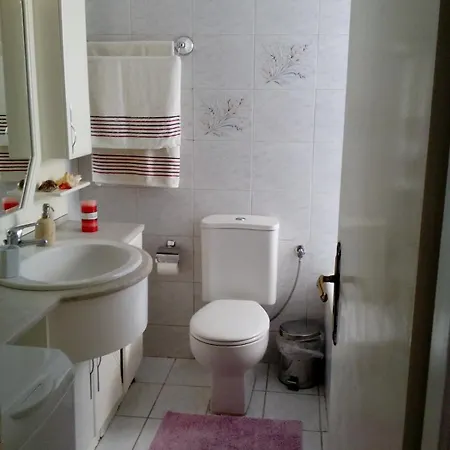 Apartment Georgia's Corfu (city)
