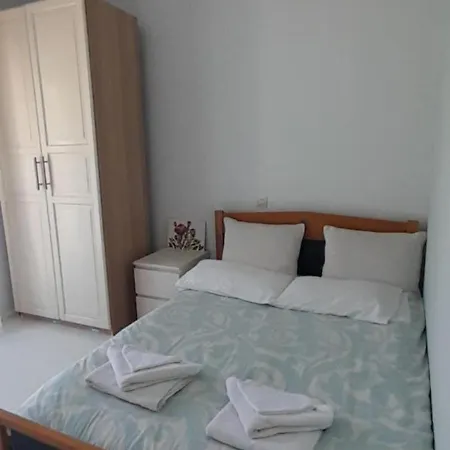 Georgia's Apartamento Corfu (city)
