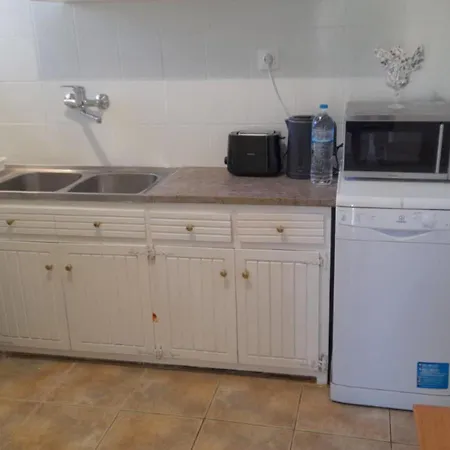 Georgia's Corfu Town Apartmán *